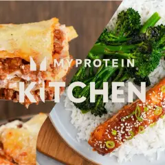 Lasagne und Lachs mit Reis und Brokkoli – leckere proteinreiche Rezepte aus der Myprotein Kitchen.