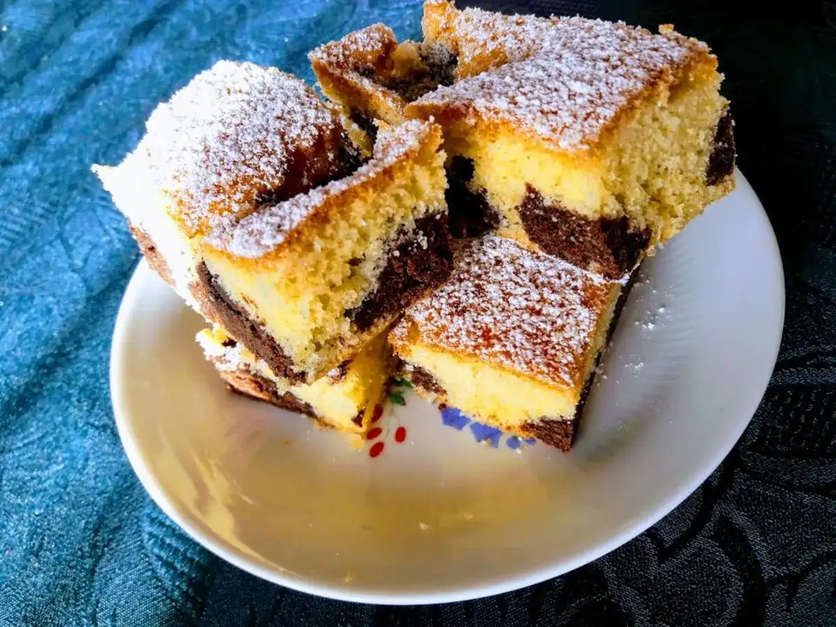 Versunkener Streuselkuchen - saftig, locker und knusprig