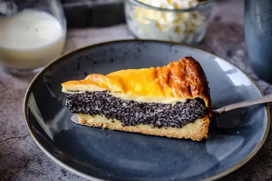 Mohn-Schmand-Kuchen-Rezept - So wird er perfekt saftig