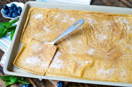 Pfannkuchen vom Blech - So gelingt er perfekt & saftig